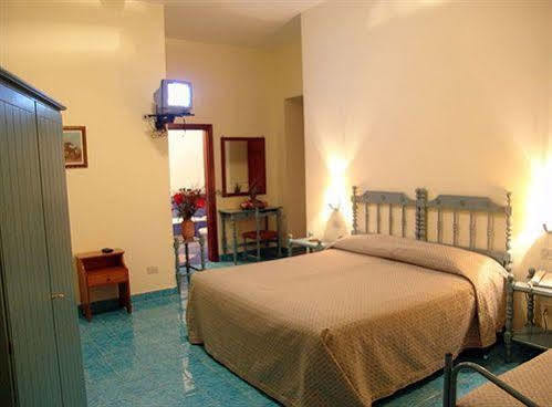 Hotel La Certosa 3*